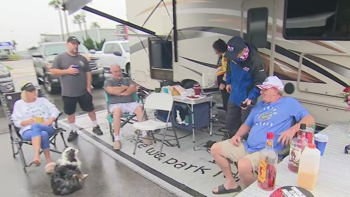 Fan fun at the 2021 Daytona 500 race